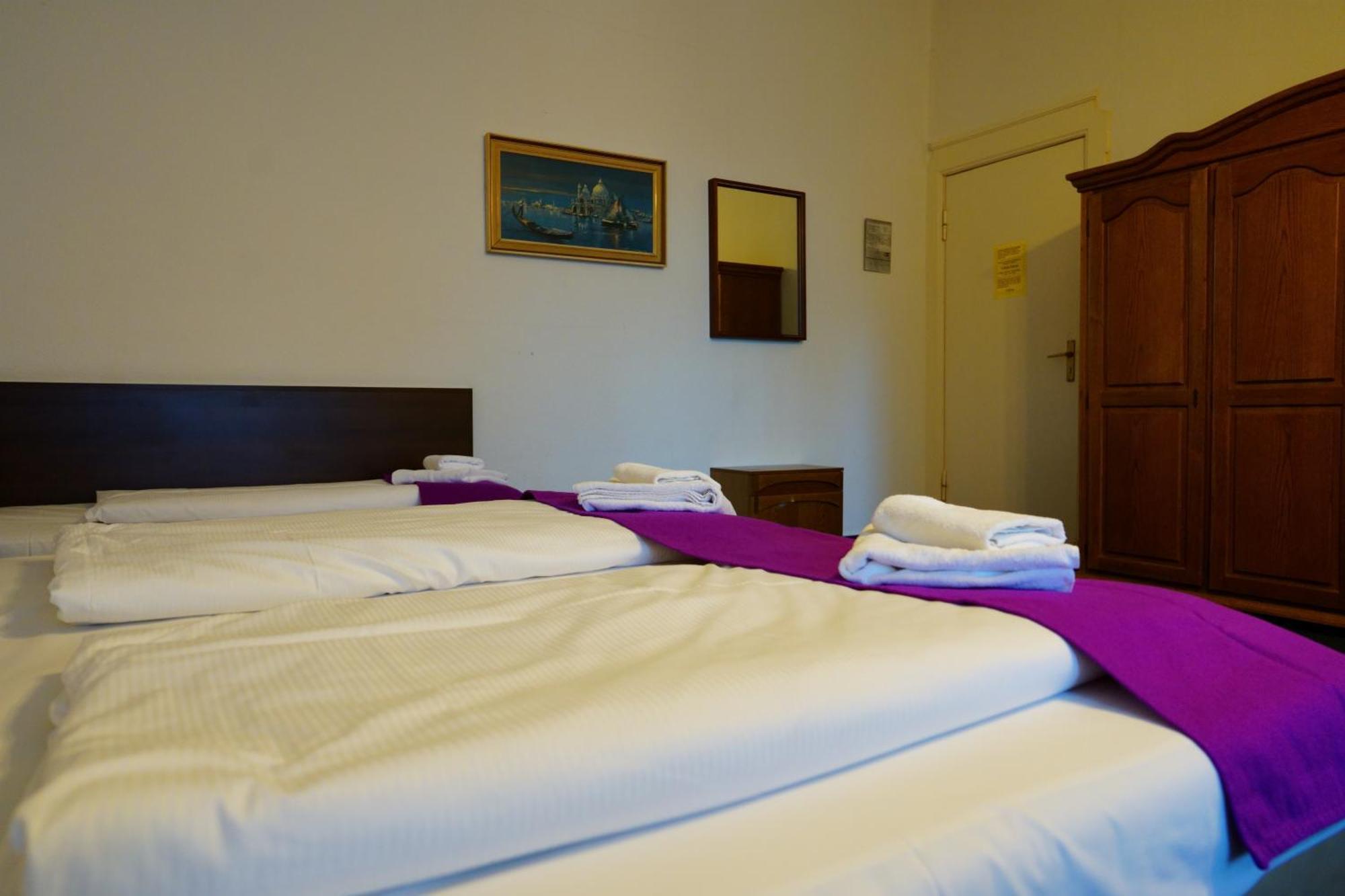 Hotelpension Margrit 2* Berlino